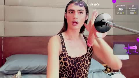Snapshot of shantall_skinny chatting on 09/14/25, 03:38 Shantall online show from 09/14/25, 03:38