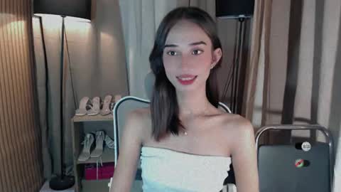 Snapshot of shantallfuckdoll chatting on 05/03/26, 09:37 shantallfuckdoll online show from 05/03/26, 09:37