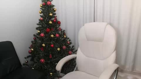 shantal online show from 12/23/24, 09:29