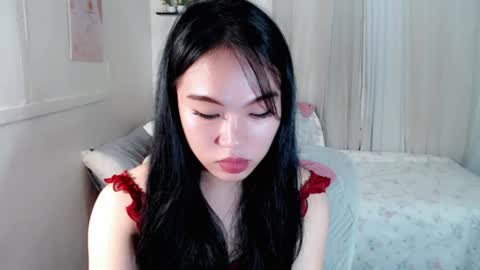 Snapshot of shantel_xx chatting on 06/17/26, 03:02 Shantel online show from 06/17/26, 03:02
