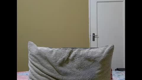 Snapshot of shany922 chatting on 12/10/24, 09:11 shany922 online show from 12/10/24, 09:11