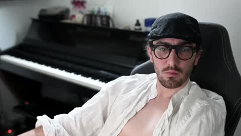 frenchy boy online show from 04/19/26, 08:57