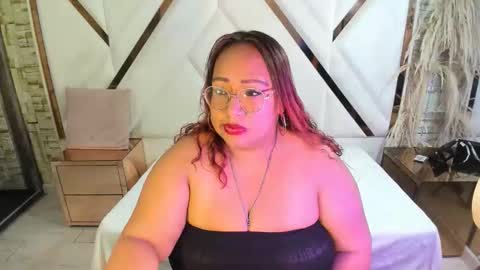 Snapshot of shara_oz chatting on 03/20/26, 03:22 Shara Oz online show from 03/20/26, 03:22