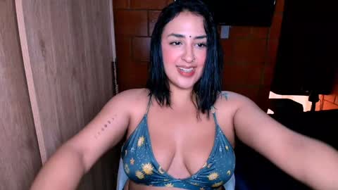 My real name is bella  Much Gust  online show from 12/27/24, 07:14