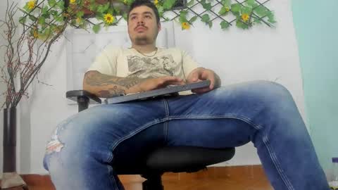 jhon deibyd online show from 12/15/25, 03:22