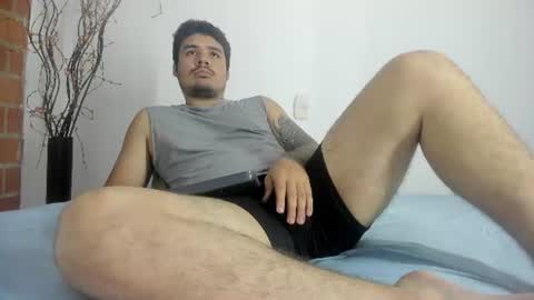 Snapshot of sharkmerlin chatting on 06/25/26, 03:17 jhon deibyd online show from 06/25/26, 03:17