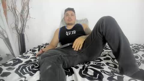 Snapshot of sharkmerlin chatting on 07/02/26, 05:57 jhon deibyd online show from 07/02/26, 05:57