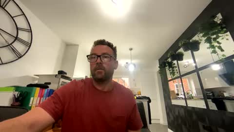 Sharksboy online show from 02/28/26, 07:20