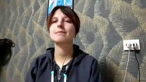 Sara online show from 05/27/26, 06:16