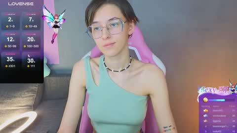 Snapshot of sharli_rose chatting on 12/03/24, 06:28 Sharli online show from 12/03/24, 06:28