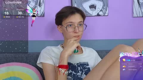 Snapshot of sharli_rose chatting on 01/18/25, 03:59 Sharli online show from 01/18/25, 03:59