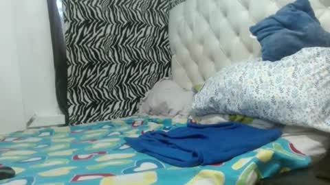 Snapshot of sharlot03 chatting on 01/23/25, 12:19 sharlot03 online show from 01/23/25, 12:19