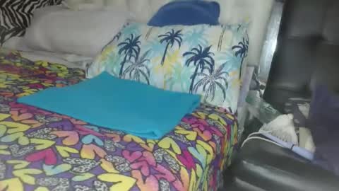 Snapshot of sharlot03 chatting on 02/02/25, 11:40 sharlot03 online show from 02/02/25, 11:40