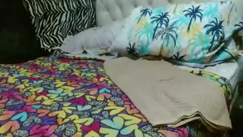 Snapshot of sharlot03 chatting on 02/06/25, 10:15 sharlot03 online show from 02/06/25, 10:15