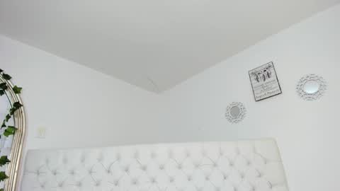 Sharlot online show from 01/09/26, 12:08