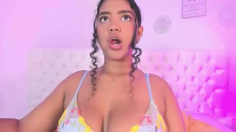 Sharlot online show from 02/20/26, 01:55