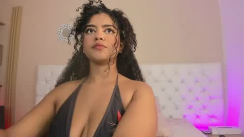Snapshot of sharlot_evans_ chatting on 07/31/26, 01:21 Sharlot online show from 07/31/26, 01:21