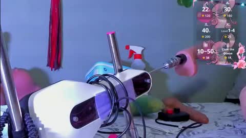 Sharlott online show from 11/23/25, 06:52