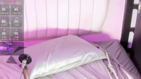 Snapshot of sharlotthe_bigass chatting on 06/20/26, 08:50 sharlotthe_bigass online show from 06/20/26, 08:50