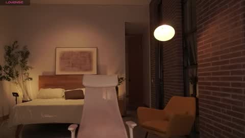 Snapshot of sharon__baker_ chatting on 11/08/25, 01:06 sharon baker online show from 11/08/25, 01:06