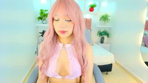 sharon_rosse__ online show from 11/25/25, 11:54