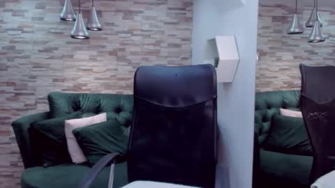 sharon online show from 11/20/25, 01:11