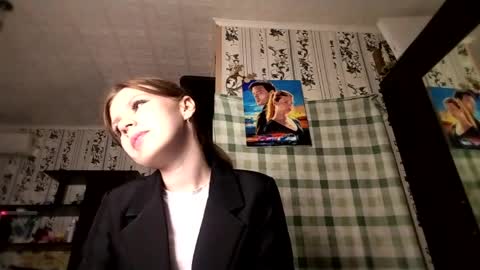 Nika online show from 05/14/26, 03:30