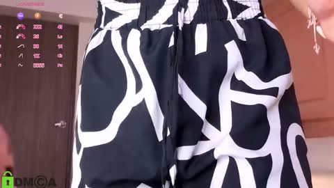 Sharon online show from 02/04/26, 03:45