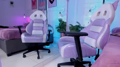Sharon online show from 06/11/26, 12:32