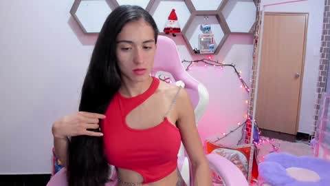 Snapshot of sharonsander1 chatting on 01/05/25, 07:28 Sharon online show from 01/05/25, 07:28