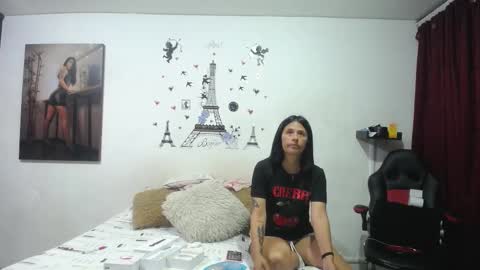 Snapshot of sharoon__cherry_ chatting on 02/12/25, 10:46 sharon online show from 02/12/25, 10:46