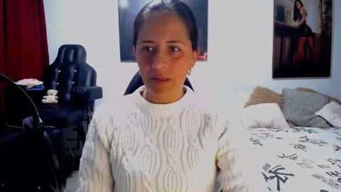 Snapshot of sharoon__cherry_ chatting on 02/13/26, 09:11 sharon online show from 02/13/26, 09:11