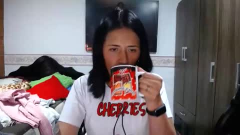 Snapshot of sharoon__cherry_ chatting on 03/18/26, 11:52 sharon online show from 03/18/26, 11:52