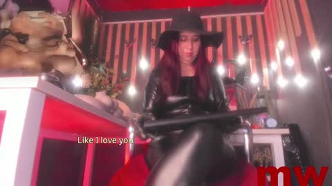 Snapshot of sharoon_gold chatting on 03/11/25, 03:16 Your mistress Sharon online show from 03/11/25, 03:16