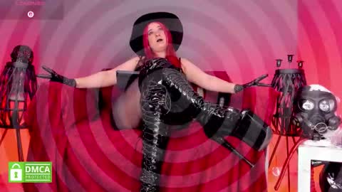 Snapshot of sharoon_gold chatting on 11/05/25, 06:52 Your mistress Sharon online show from 11/05/25, 06:52