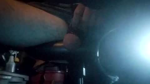 Snapshot of sharprazor2 chatting on 09/18/25, 10:39 sharprazor2 online show from 09/18/25, 10:39