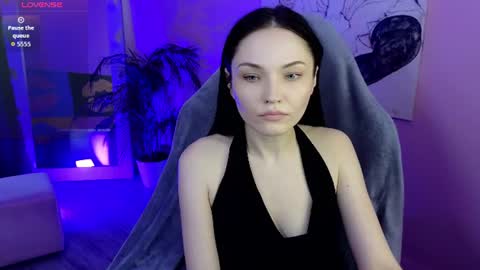 Snapshot of sharpsilence chatting on 07/07/26, 07:23 Mistress Silence online show from 07/07/26, 07:23
