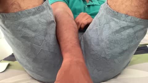 Snapshot of shash2014 chatting on 11/17/25, 09:48 Shashii online show from 11/17/25, 09:48