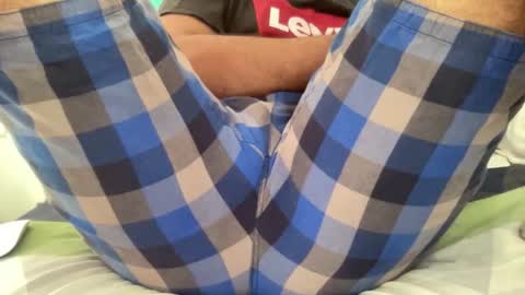 Snapshot of shash2014 chatting on 11/19/25, 06:02 Shashii online show from 11/19/25, 06:02