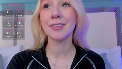 Snapshot of shatall_rouge chatting on 02/24/25, 05:20 Shantall online show from 02/24/25, 05:20