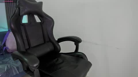 Shauna online show from 03/01/26, 04:58