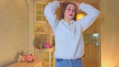 Alexandra online show from 11/24/25, 04:01