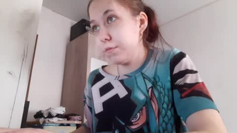 Annette online show from 04/08/26, 06:35