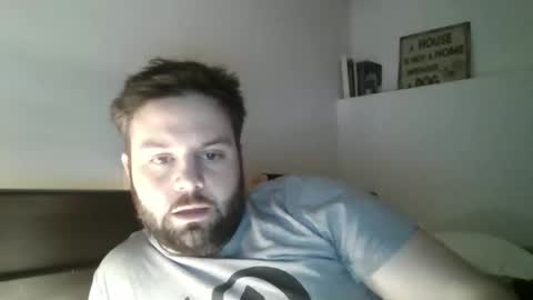 Snapshot of shawn354119215 chatting on 03/17/26, 08:39 New online show from 03/17/26, 08:39
