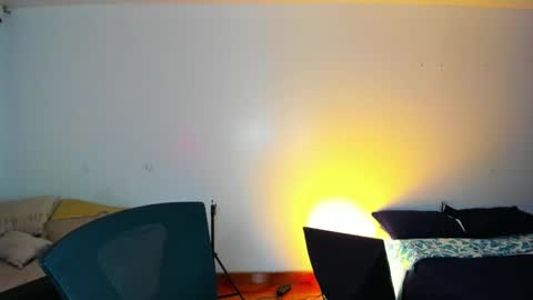 Snapshot of shawn__sanderson chatting on 03/04/25, 10:38 Shawn online show from 03/04/25, 10:38