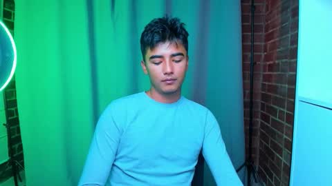 Shawn online show from 12/15/25, 01:48