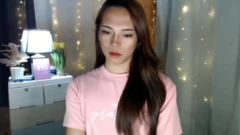 Snapshot of shawntel_cutiee chatting on 12/06/24, 10:49 shawniee 3 online show from 12/06/24, 10:49