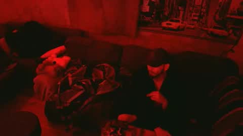 Snapshot of shawntheone3535b chatting on 11/18/25, 12:49 shawntheone online show from 11/18/25, 12:49