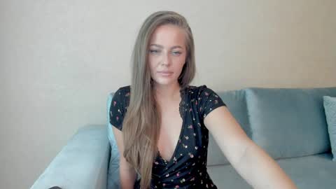 Sue online show from 04/17/26, 06:22