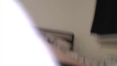 Luna online show from 11/02/25, 07:05